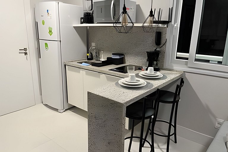 Vista Para o Mar no 8º Andar conforto e Charme 807