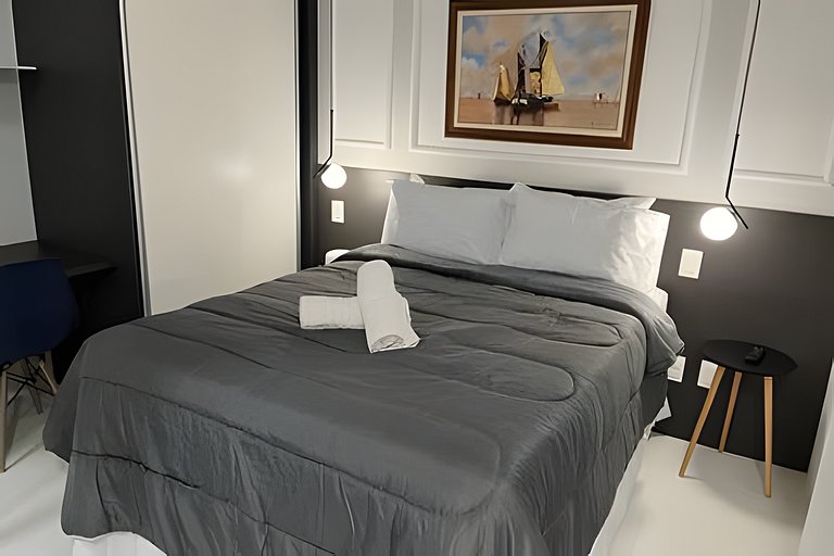 Studio no 8° Andar Vista de Cinema para o Mar 812