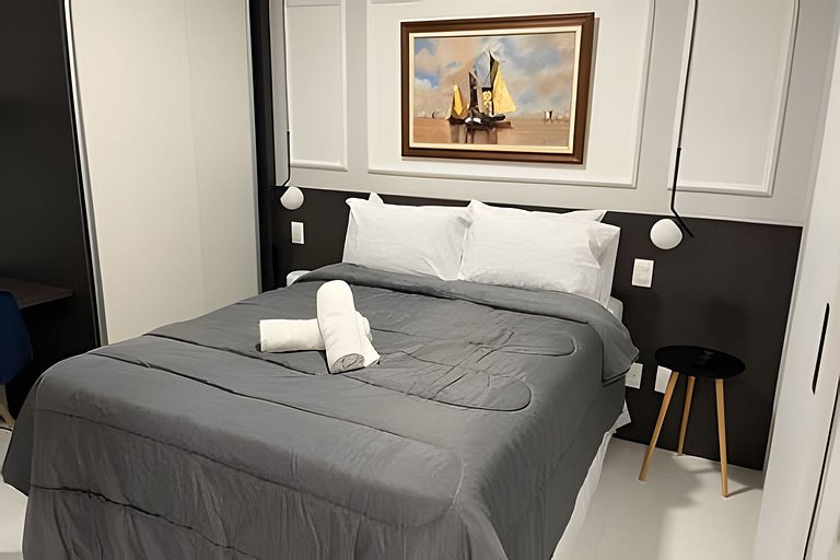 Studio no 8° Andar Vista de Cinema para o Mar 812