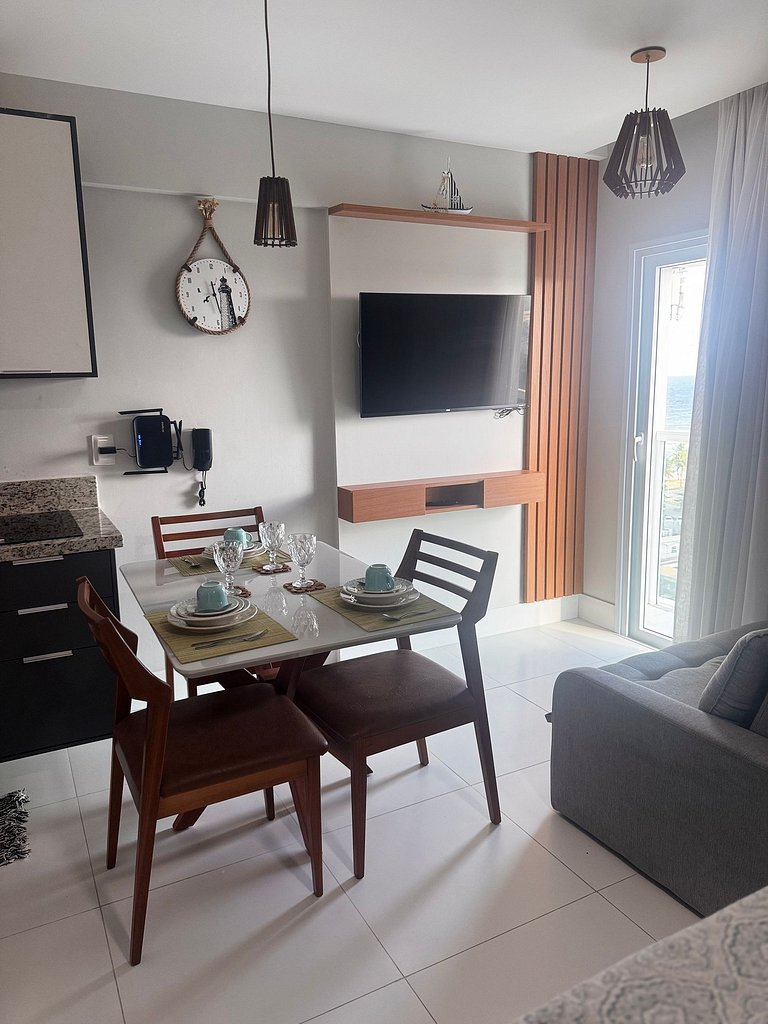 Lindo e Confortável Vista Mar Wi-Fi turbo e Netflix – Salvad